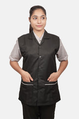 Assistant Jacket in Black (Unisex) - Modern Fit