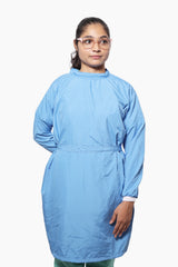Surgeon’s Gown in Sky Blue - Tericotton, Autoclavable